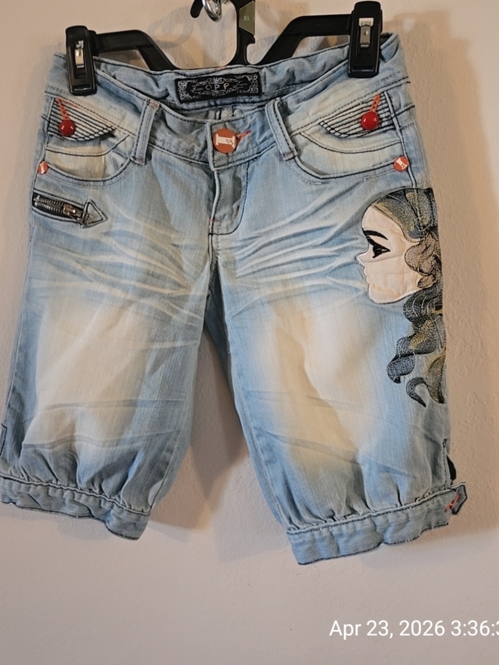 Light Wash Embroidered Denim Knee Shorts with Side Portrait